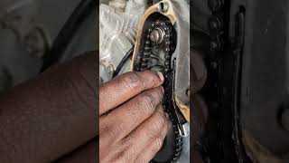 bike timing chain installation in splendor plus splendor timing mechanic reels viralvideo [upl. by Xymenes]