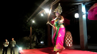 Group Dinner Jimbaran with Balinese Dance  Bawang Merah Beachfront Restaurant Jimbaran Bay [upl. by Odericus659]