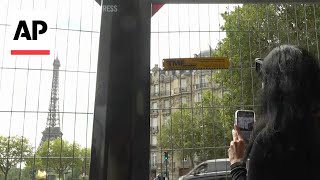 Tourists visiting Paris face barriers on the way to main landmarks ahead of Olympic opening ceremony [upl. by Melly707]