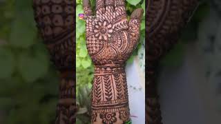 sweating problem 🥹 mehndi mehndidesign mehndilove youtubevideo youtubemehndidesign [upl. by Nacnud191]