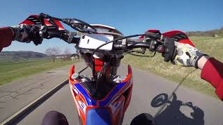 BETA RR 350 4T EFI  RAW SOUND  POPS AND BANGSRAGEWHEELIES [upl. by Eenar]