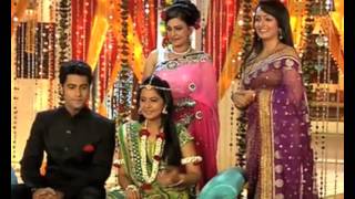 Gunjan adorns floral jewellery for mehendi in ZEE TV showSapne Suhane Ladakpan Ke upcoming episode [upl. by Shaia]