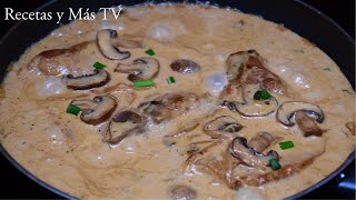 Chuletas de Cerdo en Salsa de Hongos [upl. by Reneta265]