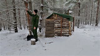 I got into a Snowstorm in the Forest I live for 3 days in the winter in a forest house [upl. by Naillik]