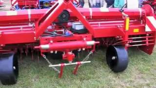 FRAISEBUTTEUSE  GRIMME DYCKERS GF 904 [upl. by Haran18]