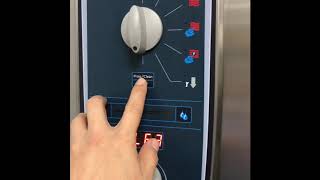 How To Do Quick Cleaning For Oven I Combi master plus I Rational [upl. by Gaughan]