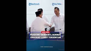 PRABOWO Berhenti Sejenak Hormat Hingga Buat Luhut Tersenyum saat Rapat Kabinet [upl. by Llenoj]