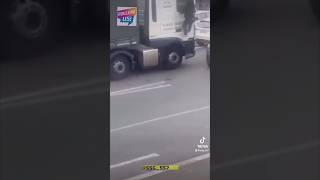 Gibbs Lorry Driver Faces Insane Road Rage Attack Slough Lorry UK 2024 shortsfeed [upl. by Atiral]