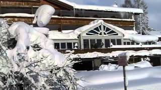 Schneefräsen am Sonnenbichl Hotel am Rotfischbach bei Oberstdorf [upl. by Guido]