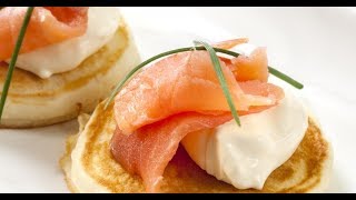 Blinis au Saumon [upl. by Annahsit]