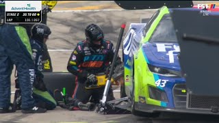 ERIK JONES WHEEL REFUSES TO COME OFF FULL VIDEO  2022 ADVENTHEALTH 400 NASCAR CUP SERIES KANSAS [upl. by Matty]