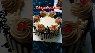 5 cake kaisa h ap moment ma batao cakedecoration vanillacakechocolatecakedecorating chocolaty [upl. by Toor736]