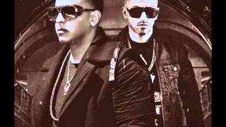 Yandel Ft Daddy YankeeMoviendo Caderas [upl. by Nappy]