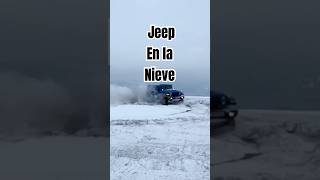 Powersliding Jeep Rubicon 392 en la nieve jeep 4x4 todoterreno [upl. by Orbadiah773]