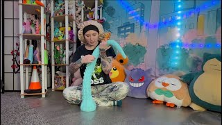 REVIEW OF GIANT TENTACLE TOY [upl. by Pantheas]