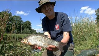 HD Angeln auf Aland im kleinen Fluss Doku [upl. by Natiha]