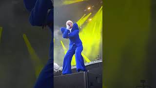 Joost Klein maakt Pinkpop wakker met ‘Europapa’ op de mainstage 🔥💚 3FM JoostKlein Pinkpop PP24 [upl. by Stoll]