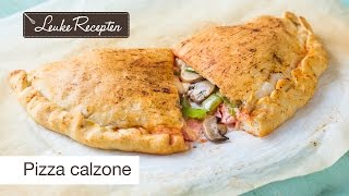 Pizza calzone recept 🍕  LeukeReceptennl [upl. by Euqinotna791]