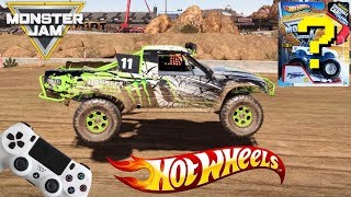 HOT WHEELS MONSTER JAM VIDEO GAME RACE CHALLENGE with MONSTER TRUCK SURPRISE TREASURE BOX [upl. by Nycila]