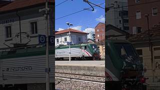 E464Vivalto Trenitalia e Trenord in partenza da Pioltello Limito [upl. by Solis]