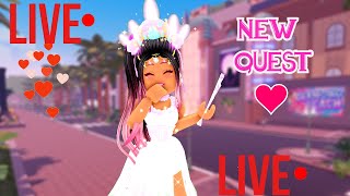 COMPLETING PIZZA QUEST NEW ROYALE HIGH UPDATE COME GET A BADGELIVESTREAM [upl. by Yvonner]