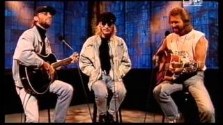 Bee Gees  Ive Gotta Get a Message To You live MTV Most Wanted 1993 [upl. by Tniassuot751]