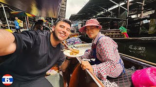 Comiendo en el MERCADO FLOTANTE de TAILANDIA [upl. by Eiramnerual]