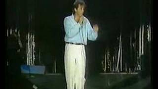 CADA LOCO CON SU TEMA  JM SERRAT LAS VENTAS 1987 [upl. by Aibat]