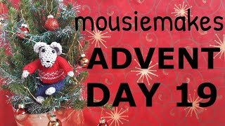 Vlogmas with mousiemakes Day 19 [upl. by Hareehahs488]