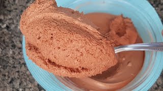 Como fazer MOUSSE DE CHOCOLATE para recheio de bolo I Como fazer recheio de chocolate FÃCIL [upl. by Haleemak888]