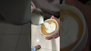 Rosetta latte art [upl. by Ramsey]