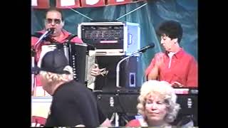 The Sound A Bouts  World Kielbasa Festival 1995  To A Polka Dance [upl. by Ambros542]