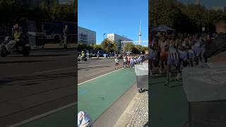 First runners from Berlin Marathon 2024 at 12km 🏃‍♂️ berlin marathon bmwmarathon [upl. by Ahsenauj]