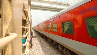 15083 CHHAPRA To FAROOKHBAD EXPRESS OVERTAKE 05379 trending travel trend indianrailways viral [upl. by Rebeh]