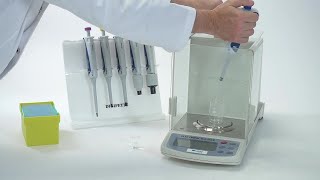 Método gravimétrico para comprobación de micropipetas [upl. by Anyaled782]