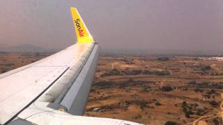 SonAir B737700 Landing at FNUB Lubango [upl. by Ttenrag986]