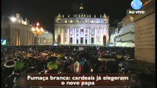 Fumaça branca Novo Papa é eleito  130313 [upl. by Nangatrad]