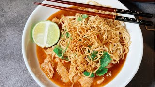 How To Make Chicken Khao Soi  Easy Thai Noodles [upl. by Luna]