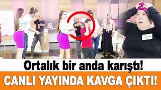 Kayınpeder gelinine saldırdı Canlı yayında görülmemiş kavga Esra Ezmeci arada kaldı [upl. by Oremo]