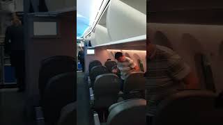 INSIDE BUSINESS CLASS AIR EUROPA BOEING 787900 DOMESTIC FLIGHT SPAIN [upl. by Schlessel936]