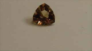 Faceting a triangle shaped gemstone the triaga [upl. by Nessej]