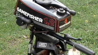 Gamefisher 1980 12 hp running in tank Better than rowing Outboard Cold Start [upl. by Aicnerolf]