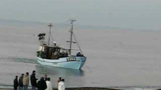 Fischerboot am Strand von Vorupør Teil 1 [upl. by Ivanna453]