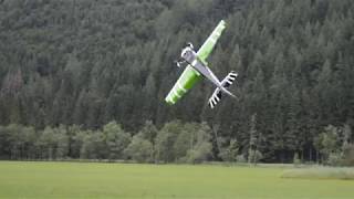 Pilot Extra 107quot Stefan Neugschwandtner Fliegerbrennen Kössen 2017 [upl. by Aicilyhp]