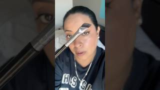 Cejas perfectas con esta brocha 🥰 cejasperfectaseyebrow eyebrows [upl. by Eeloj]