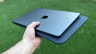 The BEST way to protect your 13inch MacBook ICON Sleeve by Incase Review [upl. by Kamila91]