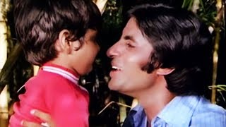 Amitabh Bachchans love for children  Do Anjaane  Bollywood Scene 1131 [upl. by Ocire]