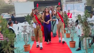 Bindass Kavya In School Annual Function as Chief Guest😍 Asia Annual Function kabhi nahi dekha😱 [upl. by Ainot]