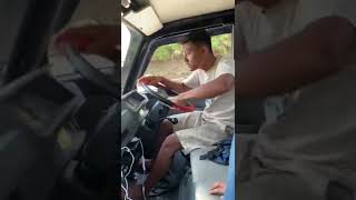 Farid ngajarin farel bawa mobil L300😂 [upl. by Monjo]