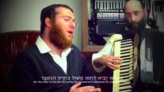 Yanky Lemmer Sings an Old Yiddish Song for Yom Kippur  Reb Nachman Rosen is on Accordion [upl. by Enomes]